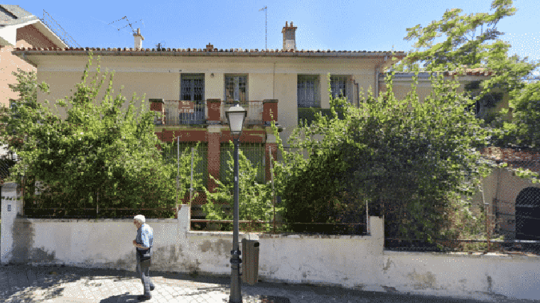 Concentración para la 'protección y salvaguarda' de la casa de Vicente Aleixandre