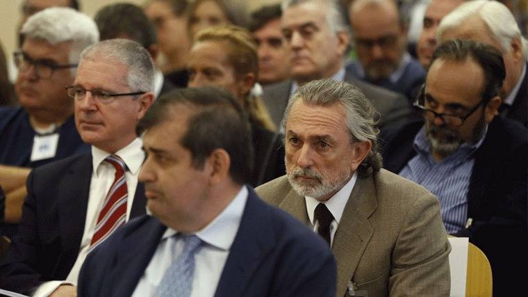 Gürtel: La Fiscalía pide 125 años de cárcel para Correa y rebaja la pena de Bárcenas