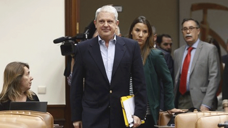 Crespo en el Congreso: Todos los secretarios generales del PP conocían las cuentas en B