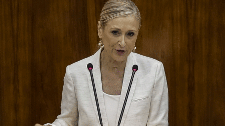 Cifuentes niega su participación en el consejo del Canal que decidió la compra de Emissao