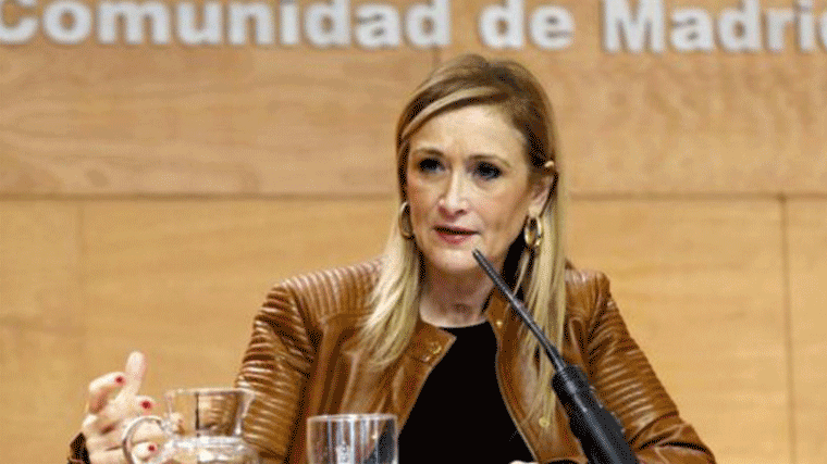 Cifuentes defiende la protección de los símbolos franquista de Brunete