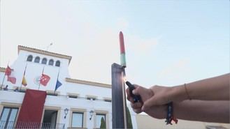 Tradicional cohetada y descubrimiento del Cristo de los Remedios dan inicio a las Fiestas