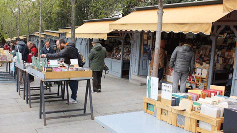 El Ayuntamiento quiere 'revertir' el informe de la Unesco que desaconseja la creación del cafe literario de Cuesta Moyano