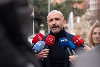 De los Santos critica la falta de respuesta del Gobierno ante la crisis en Ceuta