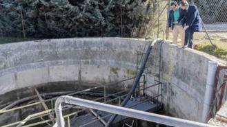 El Ayuntamiento lleva a cabo la retirada de los de varias depuradoras