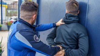 Detenido en Cuatro Caminos un joven refugidado por Trinitarios acusado por un homicidio en Manchester