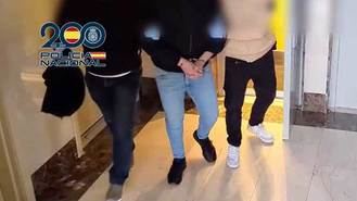Detenido por retransmitir en directo abusos sexuales a su hija menor a cambio de dinero virtual y popularidad