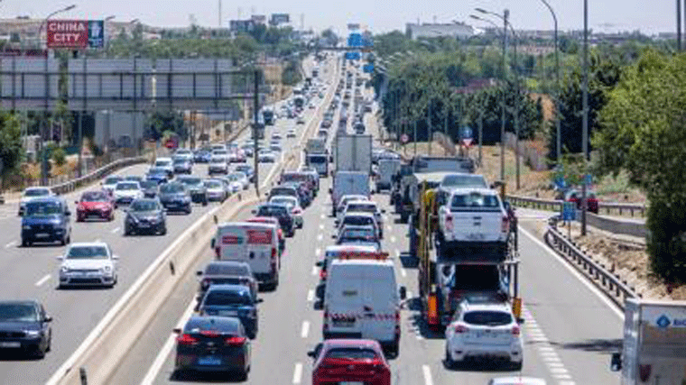 La DGT prevé 3,94 M de desplazamientos por carretera en la Comunidad esta Navidad