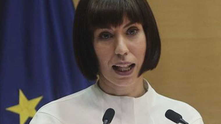 La ministra de Ciencia reconoce que 'nos vamos a tener que vacunar muchas más veces'