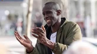 En libertad el exdiputado de Podemos Serigne Mbaye tras su detención por una refriega con policías en Usera