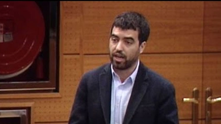 Podemos: Si la Comunidad contrata con Cofely es porque el PP 'sigue robando'