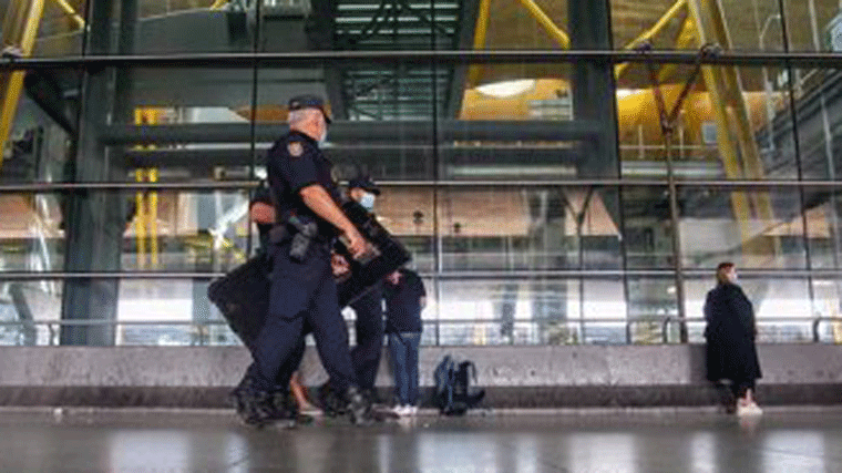 Detenido un hombre de nacionalidad rumana al tratar de viajar con un niño de 3 años