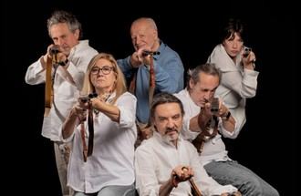 Echanove dirige 'La escopeta nacional' en el Teatro Español de Madrid