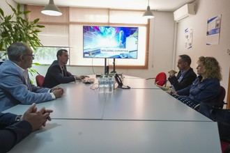 Visitas del alcalde para impulsar el comercio y la industria local