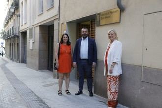 Mejoras en el entorno del Centro Municipal de Mayores Dos Amigos en Madrid
