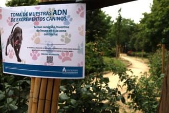 Campaña de concienciación sobre excrementos caninos en Alcalá de Henares