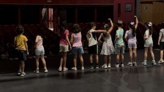 Más de 785 niños participan en el campamento artístico Ars Vivendi este verano