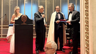 Premio al Liderazgo Cultural para Mariano de Paco Serrano en Madrid