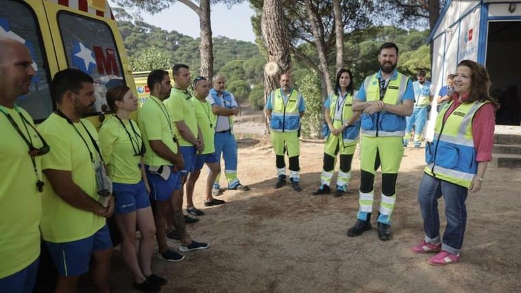 Más de 200 intervenciones del SUMMA 112 en el Pantano de San Juan durante este verano