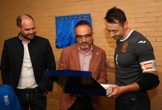 Homenaje a Paco Sedano con estrellas del fútbol sala español en Móstoles