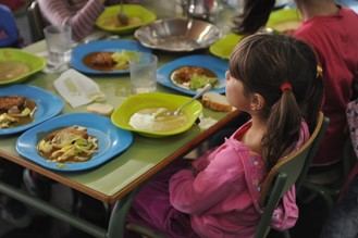 Fuenlabrada impulsa la creación de un comedor escolar universal y gratuito para niños de 0 a 16 años