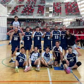 Ascenso del Club Voleibol Torrelodones a Primera Autonómica tras ganar la liga