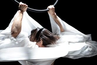 El Teatro Circo Price presenta DELUSIONAL, un viaje poético sobre identidad