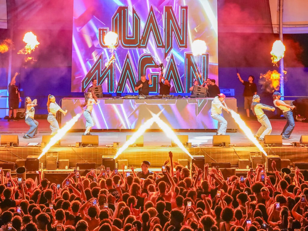 Éxito rotundo del Urban Festival 2026 en Torrejón de Ardoz, con miles de jóvenes disfrutando de la música urbana