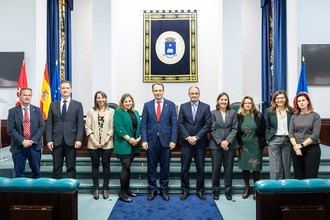 ENAIRE y la UPM establecen cátedra para innovar en gestión del tráfico aéreo