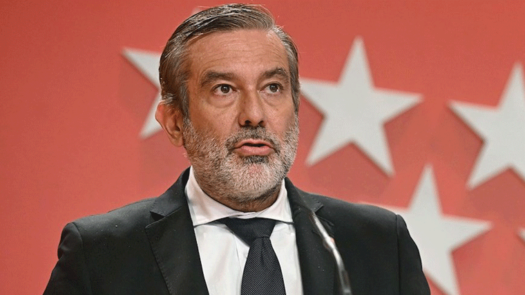 Madrid pide un plan de control de armas blancas y cacheos de la Policía en discotecas y parques