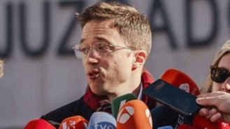 El juez pide a Sumar la investigación interna de Errejón y a Mediaset que aclare cuánto cobró Mouliaá