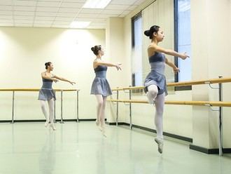 Inicio del nuevo curso en escuelas y talleres artísticos municipales