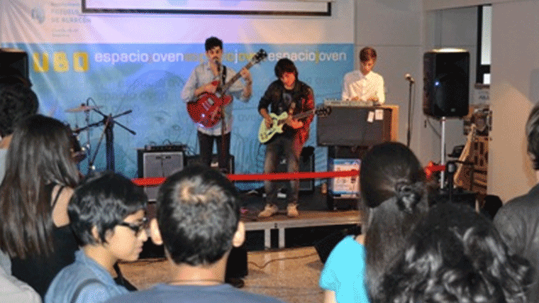 Oferta de salas de ensayo en el Cubo Espacio Joven para músicos jóvenes