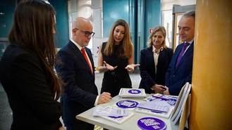 La Agencia Tributaria instala una veintena de Puntos Violetas en sus instalaciones