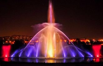 Espectáculo de agua, luz y sonido en el Parque Europa hasta el 27 de septiembre
