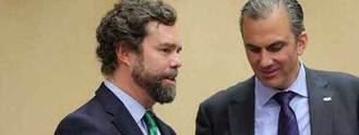 Espinosa, Ortega Smith y exdirigentes críticos de Vox exigen un congreso para debatir el futuro del partido