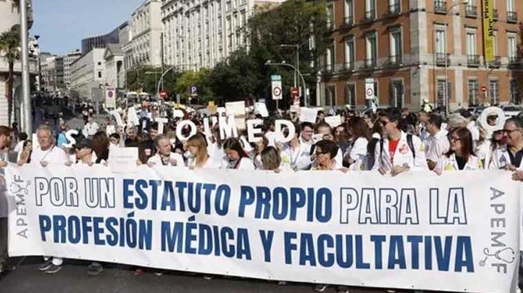 Los médicos se movilizan:4 días de huelga para reclamar un Estatuto Marco propio