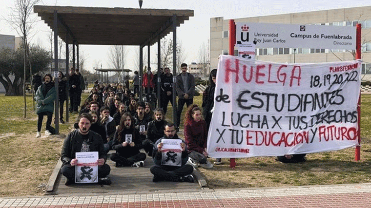Estudiantes de la URJC se manifiestan contra la reordenación docente