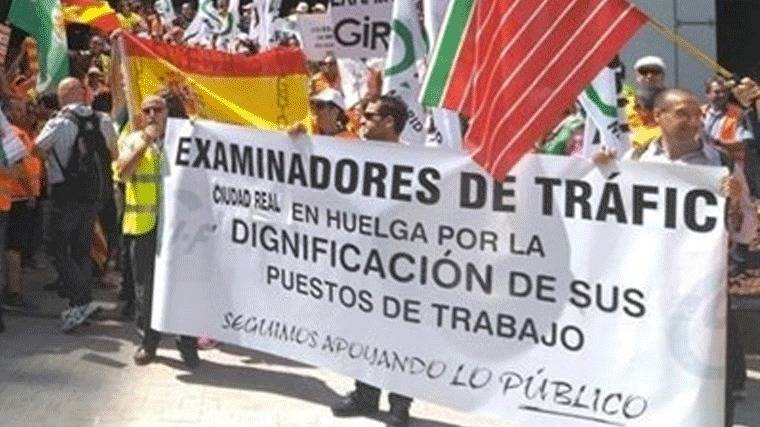 Los examinadores de tráfico convocados a la huelga los jueves y viernes de septiembre