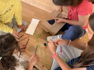 Clubs de Emprendimiento y Robótica e IA inician con gran éxito en Las Rozas