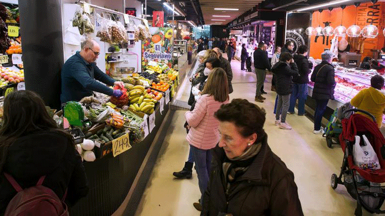 Alimentos afectados por la bajada del IVA no pueden subir precios en 4 meses