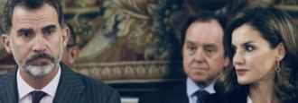 Alfonsín y el juego entre gallegos para cambiar una tragedia griega en un sainete