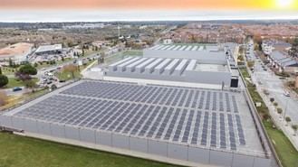 Boadilla del Monte completa instalación de placas solares en polideportivo