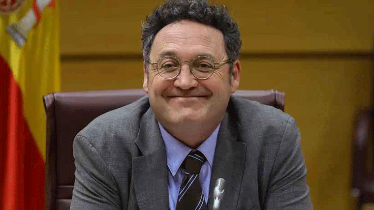 El TS accede a parar la causa contra el fiscal general hasta resolver los recursos