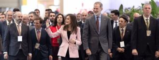 Los reyes dan el pistoletazo de salida a un Fitur 2025 con cifras prepandemia en turismo