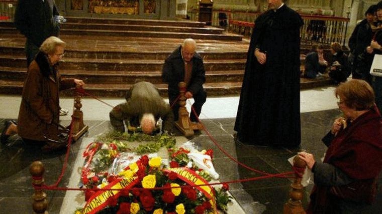 El Supremo rechaza paralizar la exhumación de Franco como reclamaba la familia