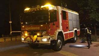 Extinguido el incendio en la cocina de una pizzeria, totalmente calcinada
