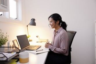 Solo el 5,7% de adultos con hipoacusia severo-profunda en España recibe implante coclear