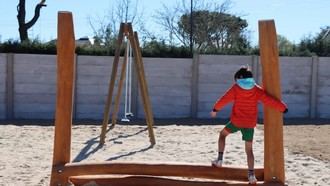 Inauguración del parque de Colonia España con áreas de juego y circuito natural