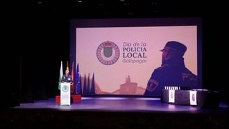 Reconocimiento a la Policía Local en un emotivo acto en Galapagar